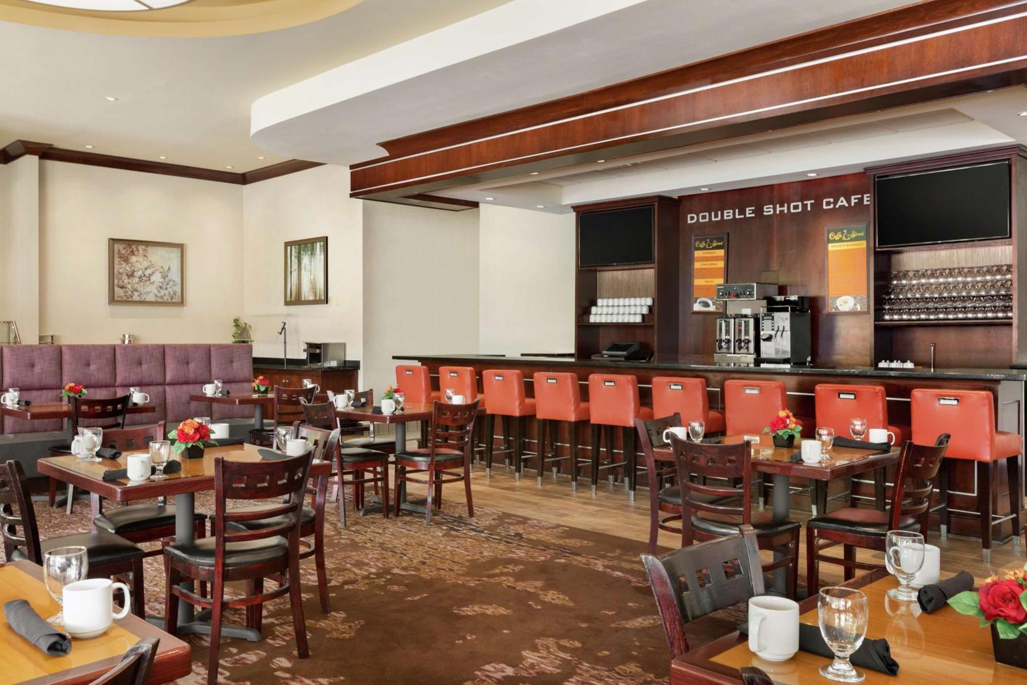 Doubletree By Hilton Atlanta Northeast/Northlake Tucker Buitenkant foto