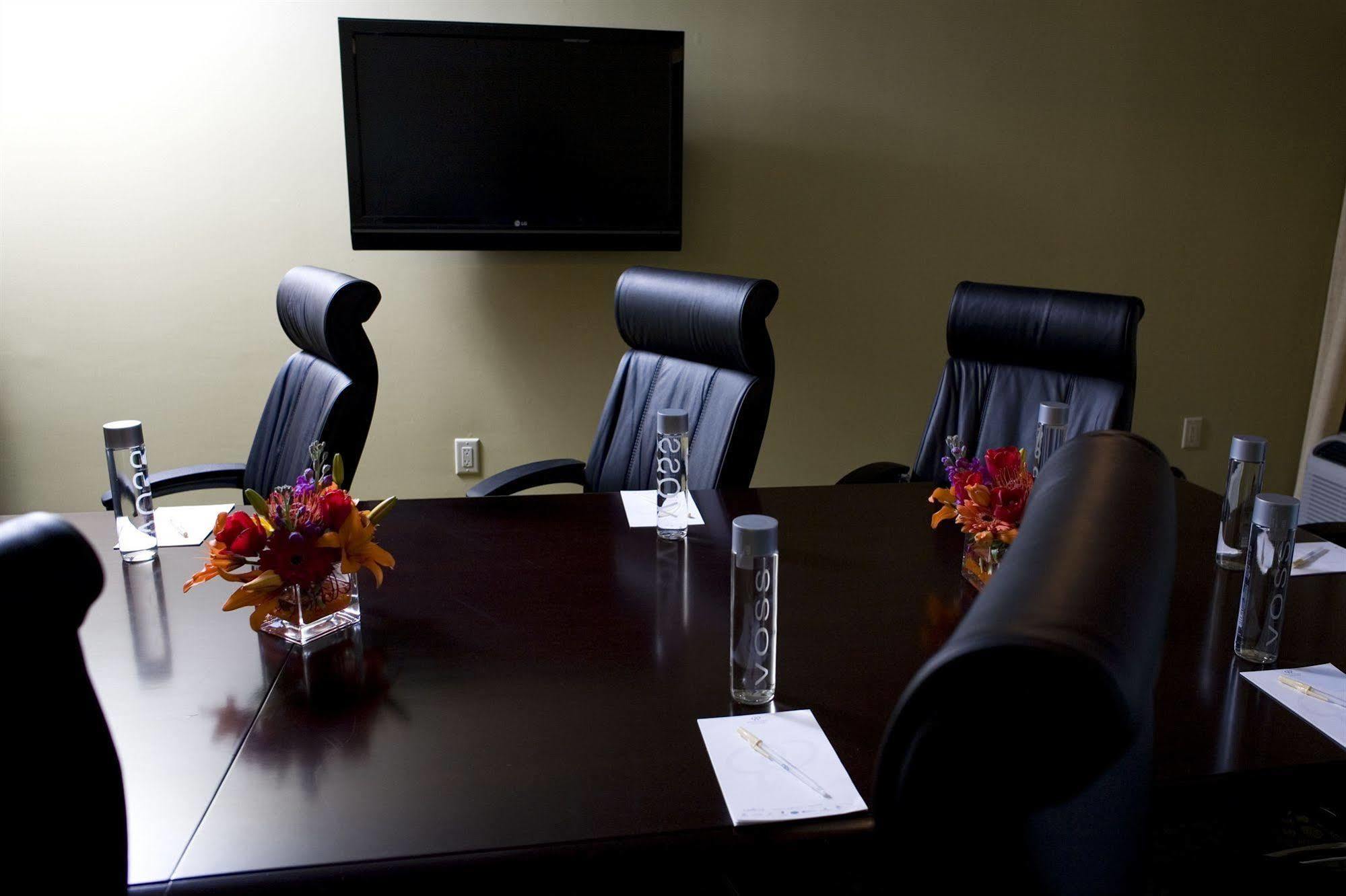 Doubletree By Hilton Atlanta Northeast/Northlake Tucker Buitenkant foto